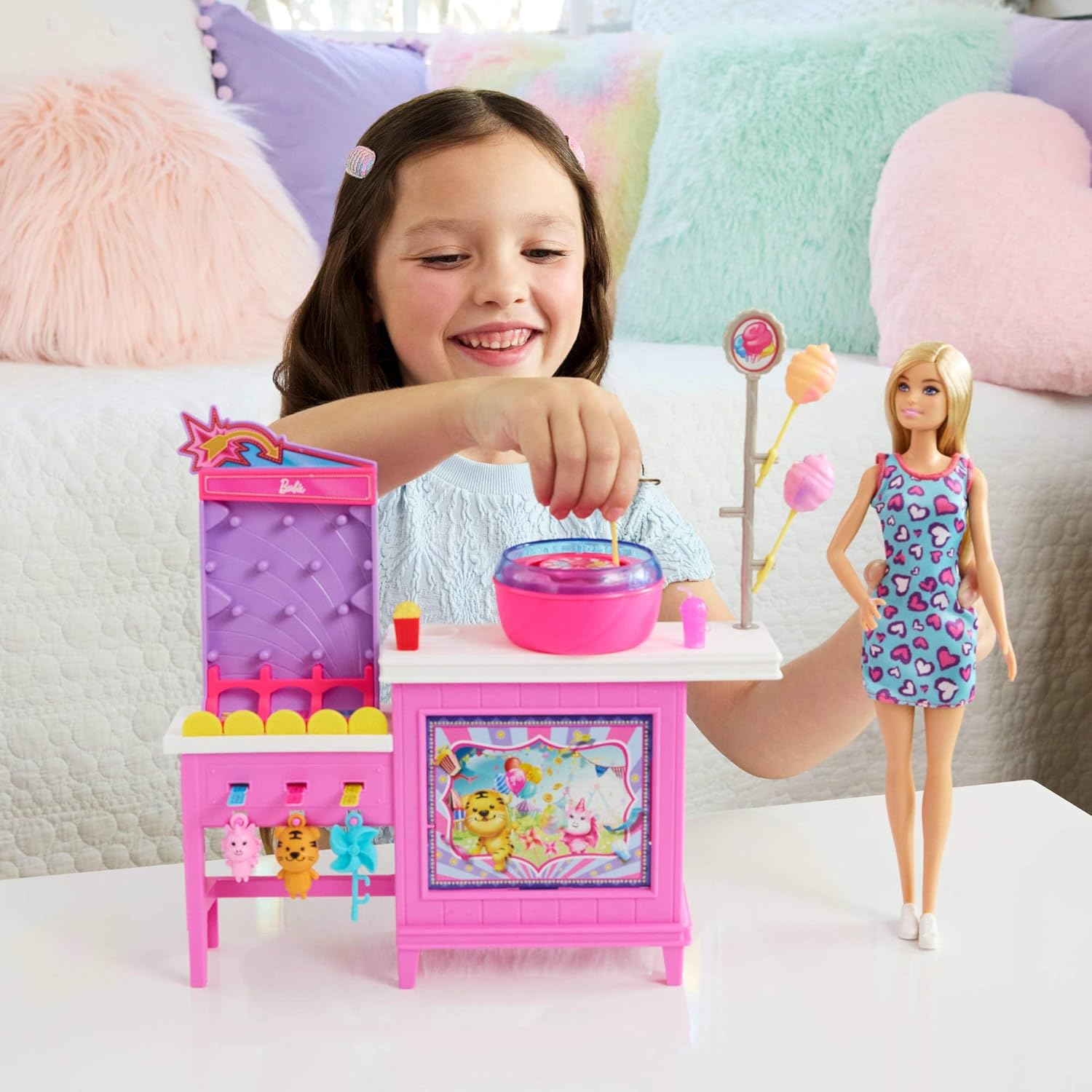 Barbie Mysteries: Beach Detectives Bambola Barbie Malibu Zucchero Filato - immagine 4