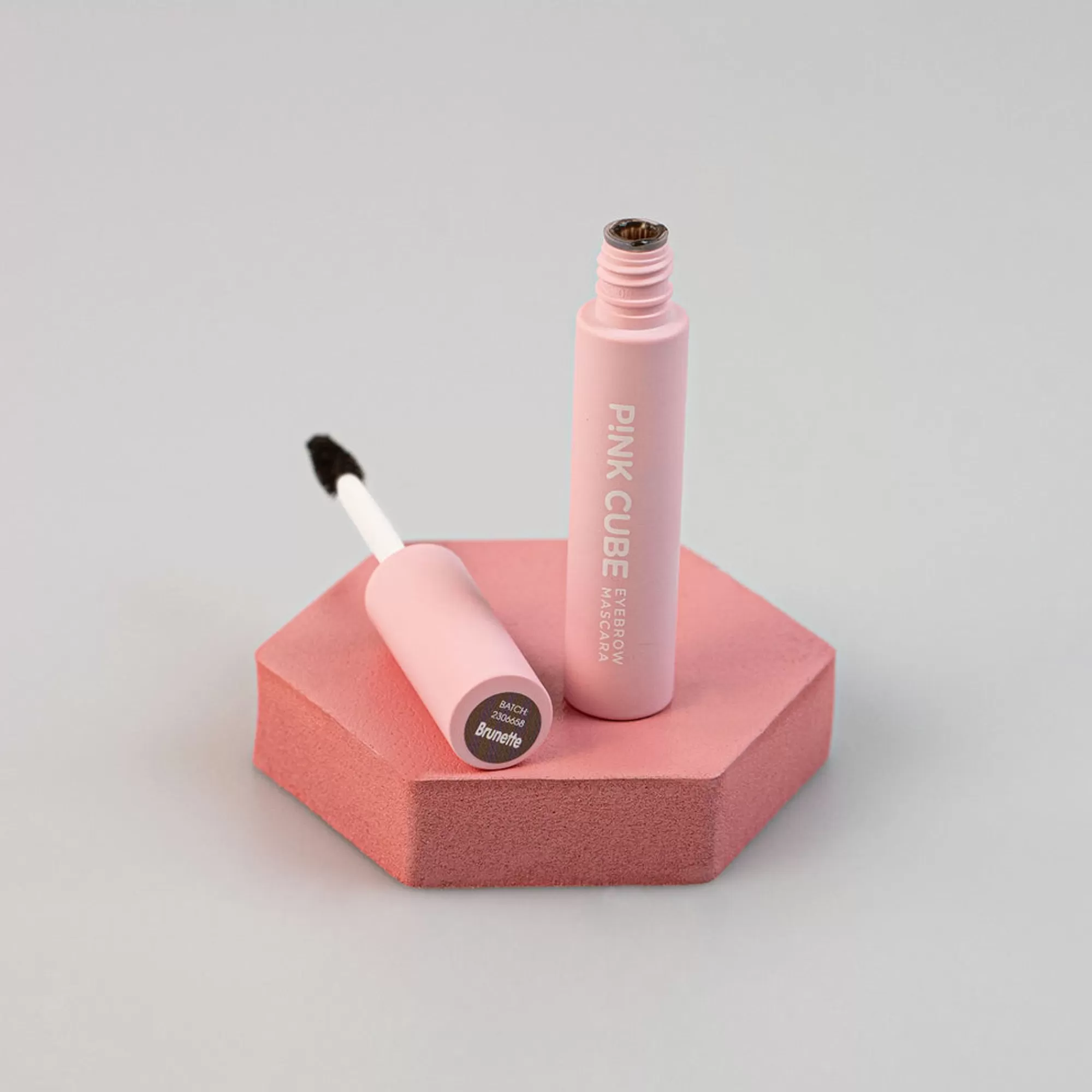 MINISO Make Up-Eyebrow Mascara – Pink Cube (Brunette) - immagine 2