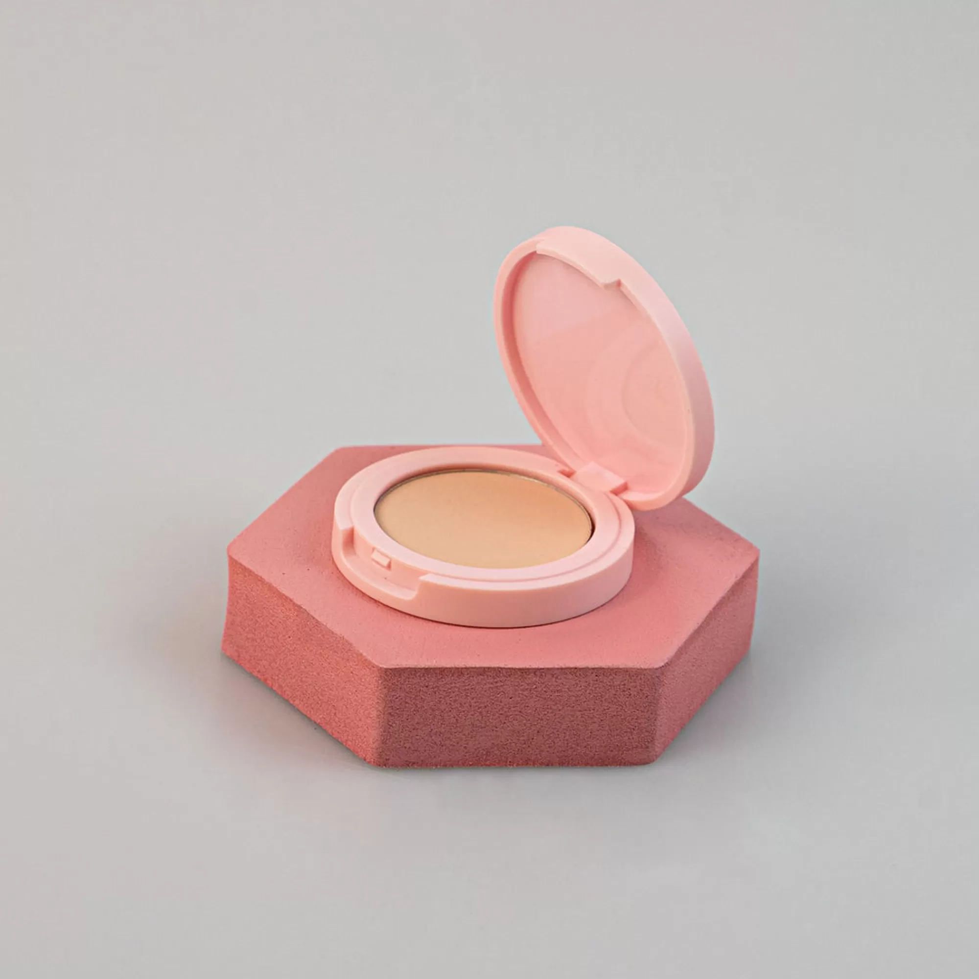 MINISO Make Up-Pressed Powder – Pink Cube (03 True Beige) - immagine 3